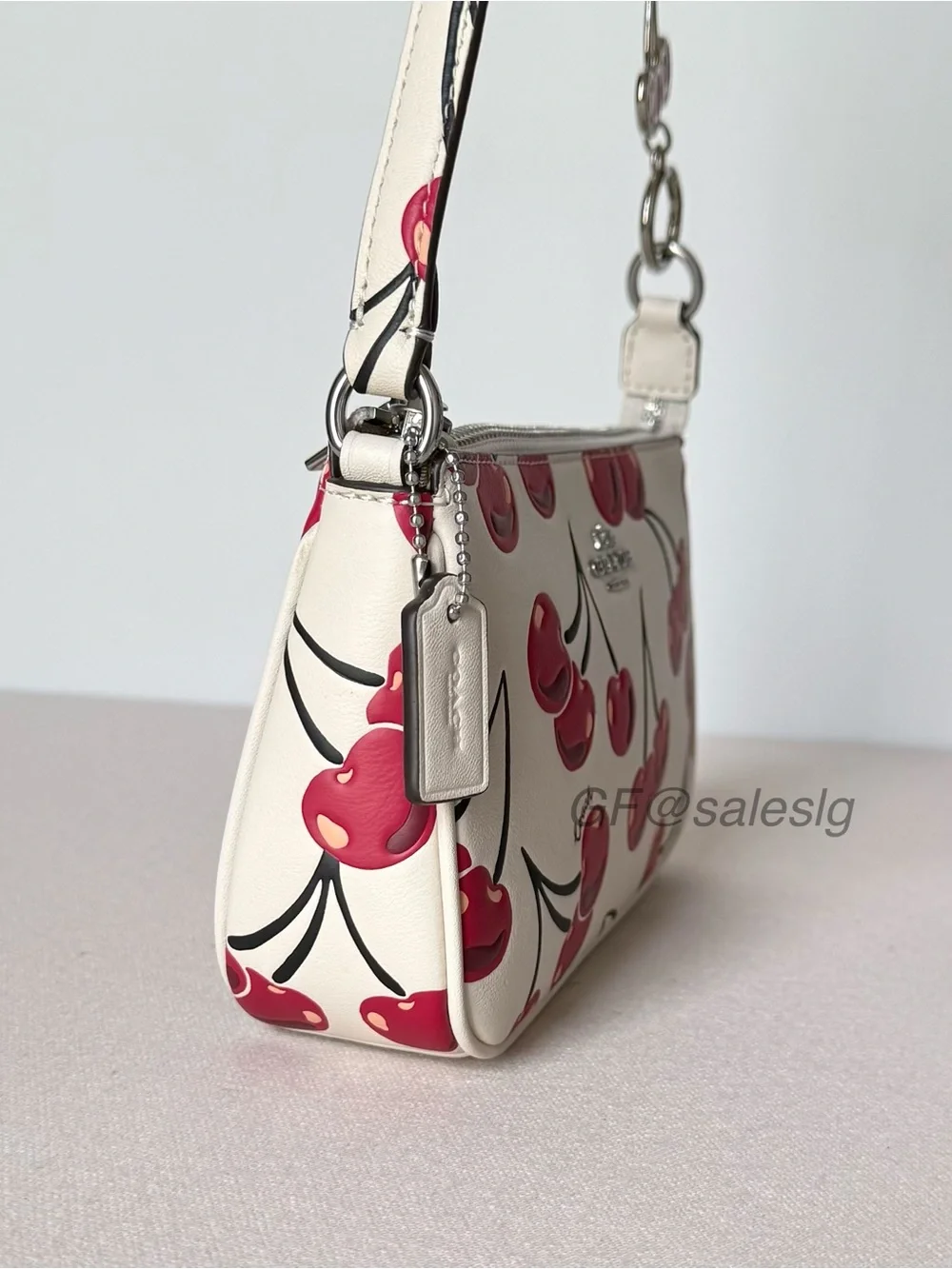 Coach authentic new